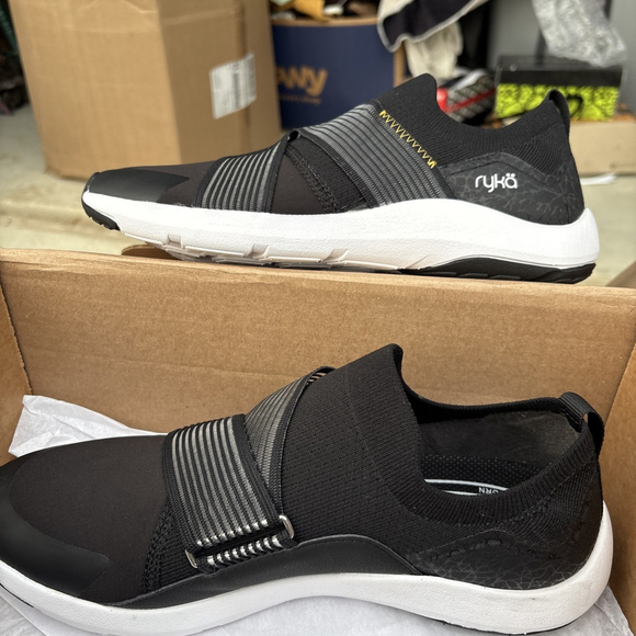 Ryka Womens Empower Walking Shoes NWB Size 10M Black final sale price! - Picture 3 of 7